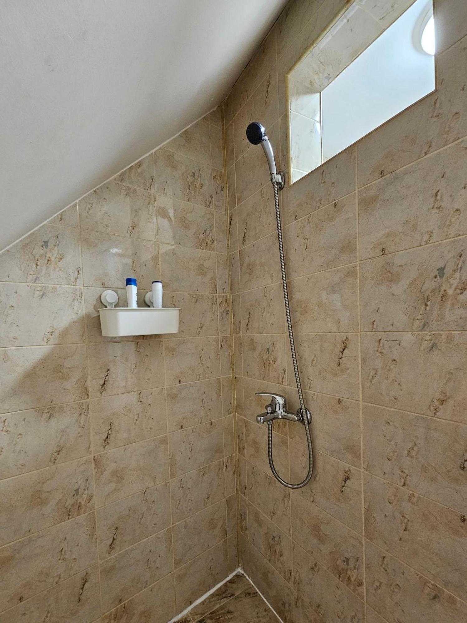 Lavender Apartments Sanpetru Екстер'єр фото