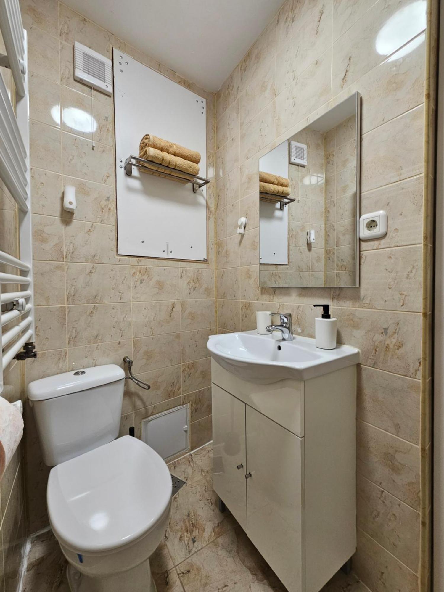 Lavender Apartments Sanpetru Екстер'єр фото